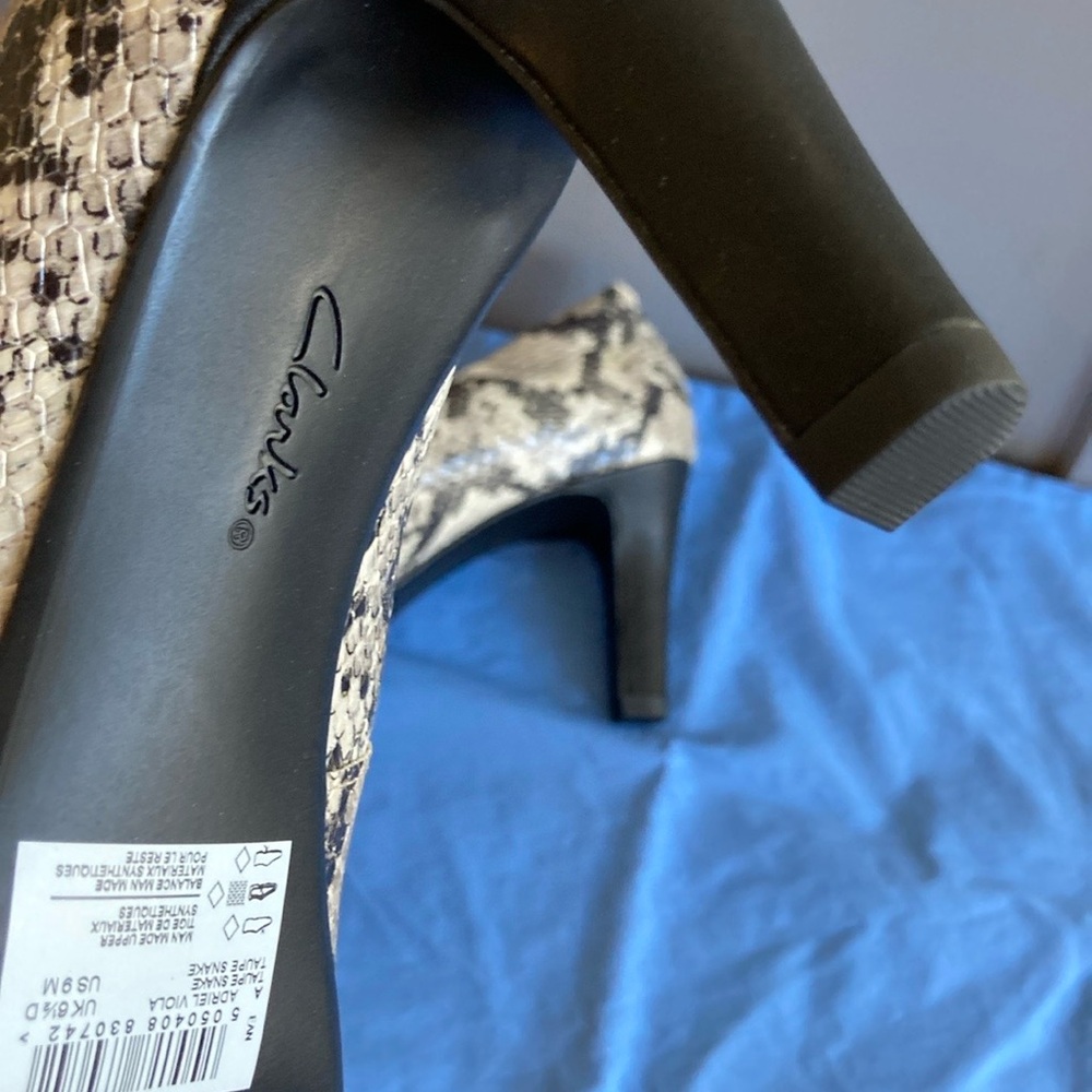 Clarks Snakeskin Patterned Heels in Black and Cream - Picture 8 of 12